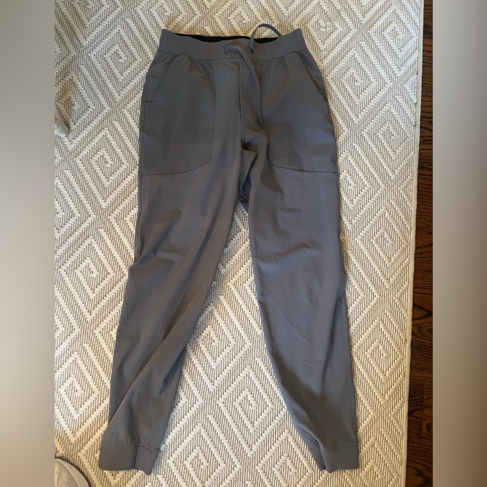 Lululemon Athletica Gray Sweatpants Tapered Design